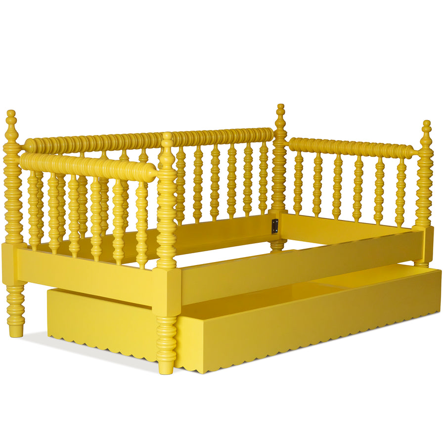 Harriett Spindle Daybed