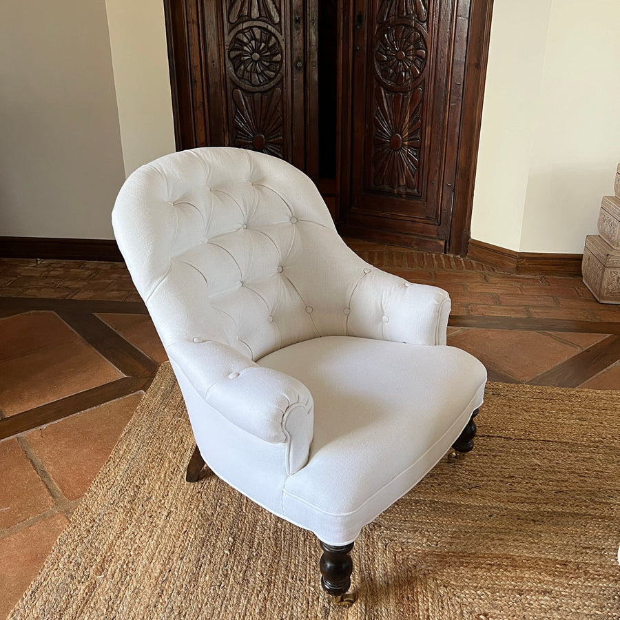 Hazel Tufted Bedroom Chair