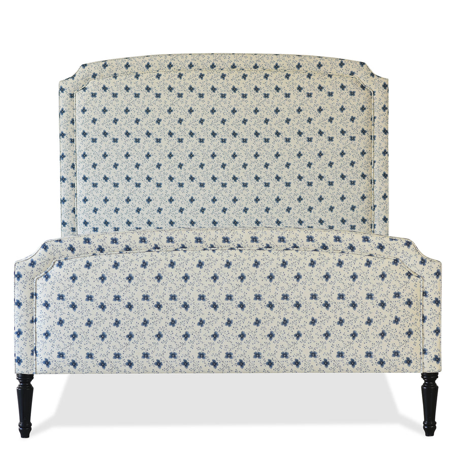 Elegant Eric Bed with Footboard