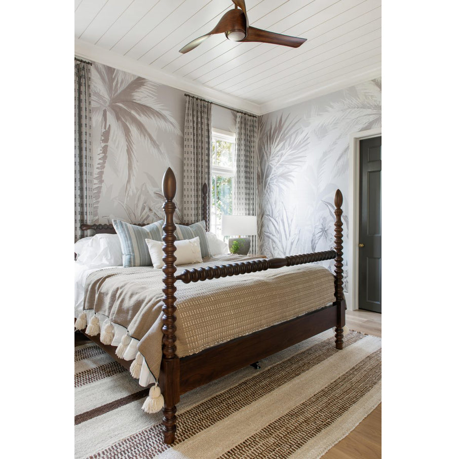 Gwendoline Four Poster Spindle Bed