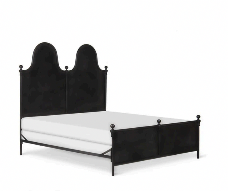 The Pomm Bed with Footboard