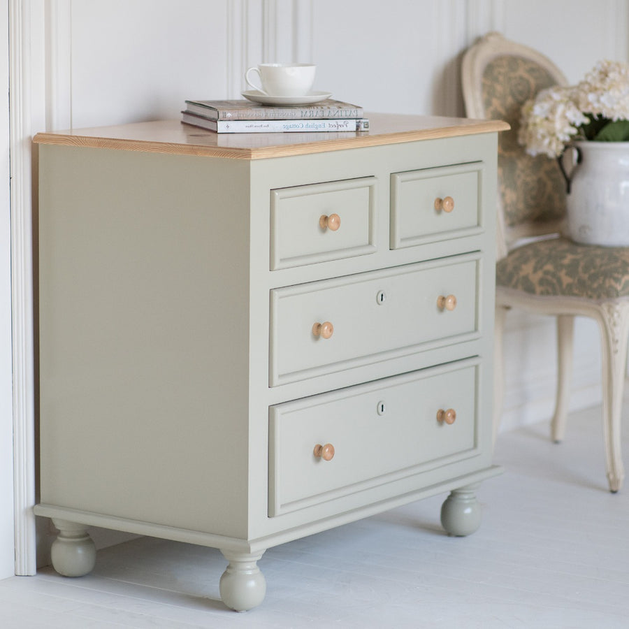 Ivy Cottage Dresser THE BEAUTIFUL BED COMPANY Ivy Cottage Dresser THE BEAUTIFUL BED COMPANY