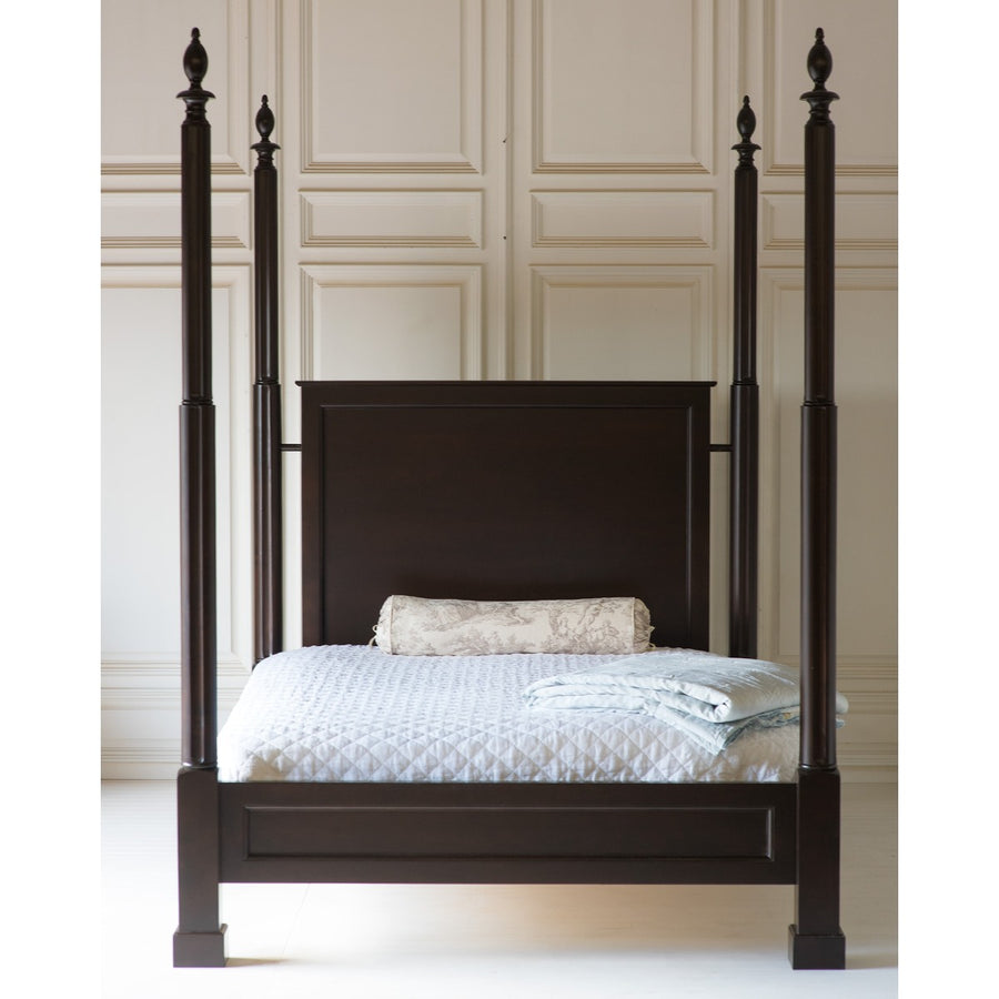 Finnian's Four Poster Bed
