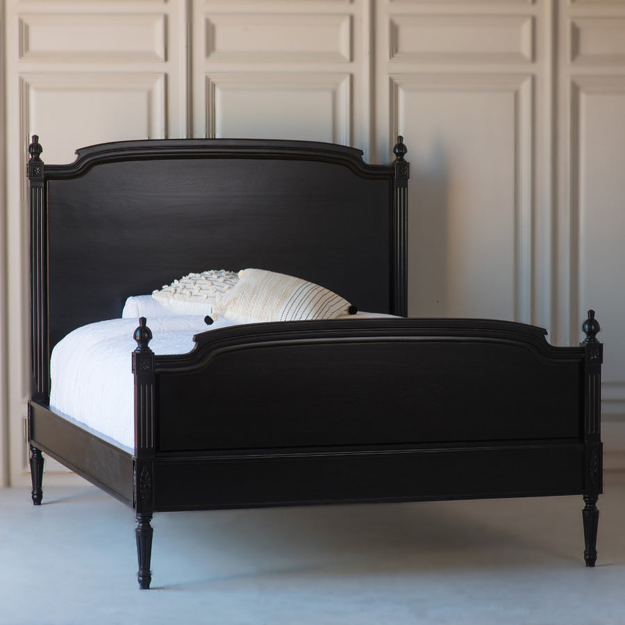 Lovely Louis Bed with Footboard