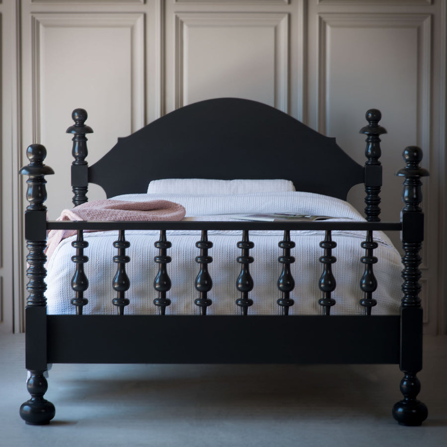Lucy Spindle Bed